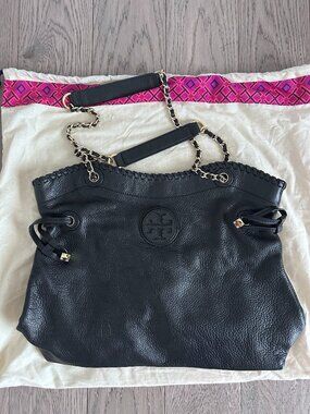 Tory Burch Marion Quilted Leather Slouchy Tote - Black